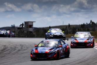 Michelisz wins Race 1, Filippi takes TCR Europe points