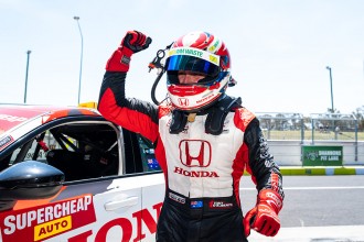 Tony D’Alberto beats Yann Ehrlacher in Bathurst Qualifying