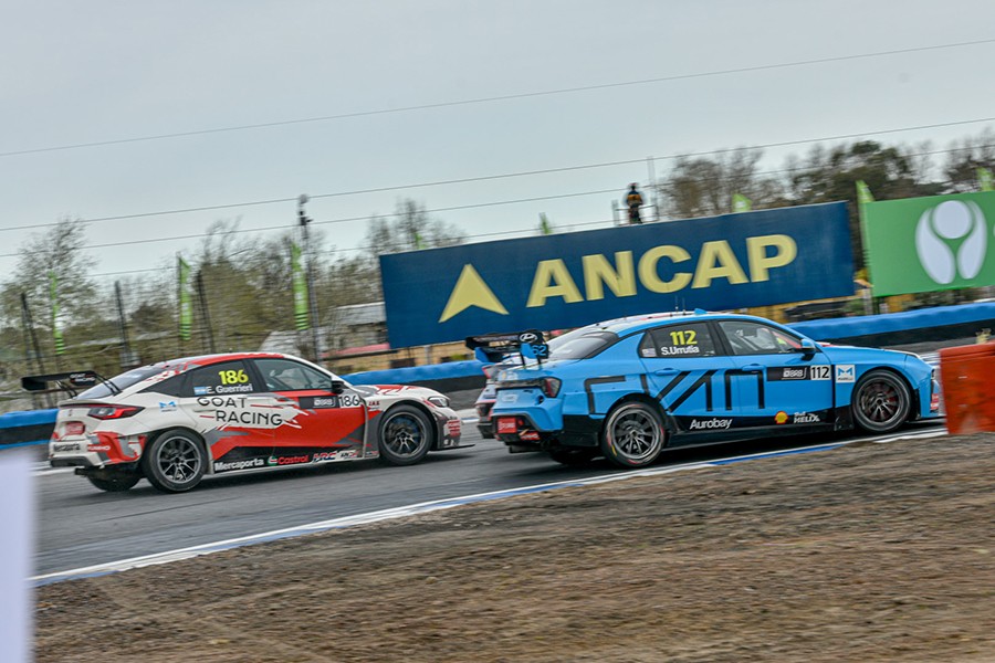 Santiago Urrutia was excluded from El Pinar’s Race 2